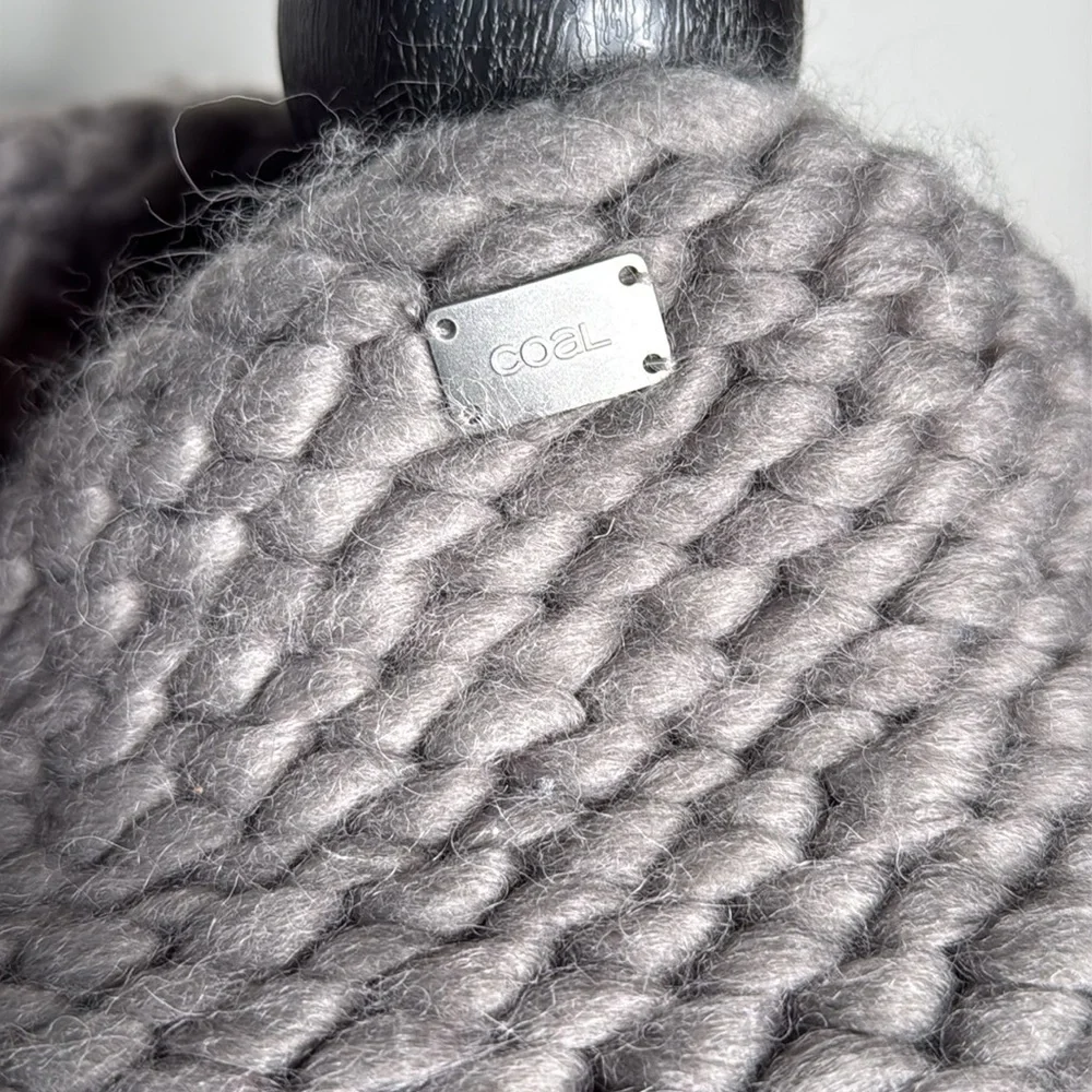 Coal Chunky Knit Gray Infinity Scarf